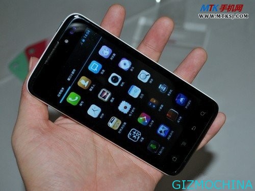 K-TouchHornetII-01
