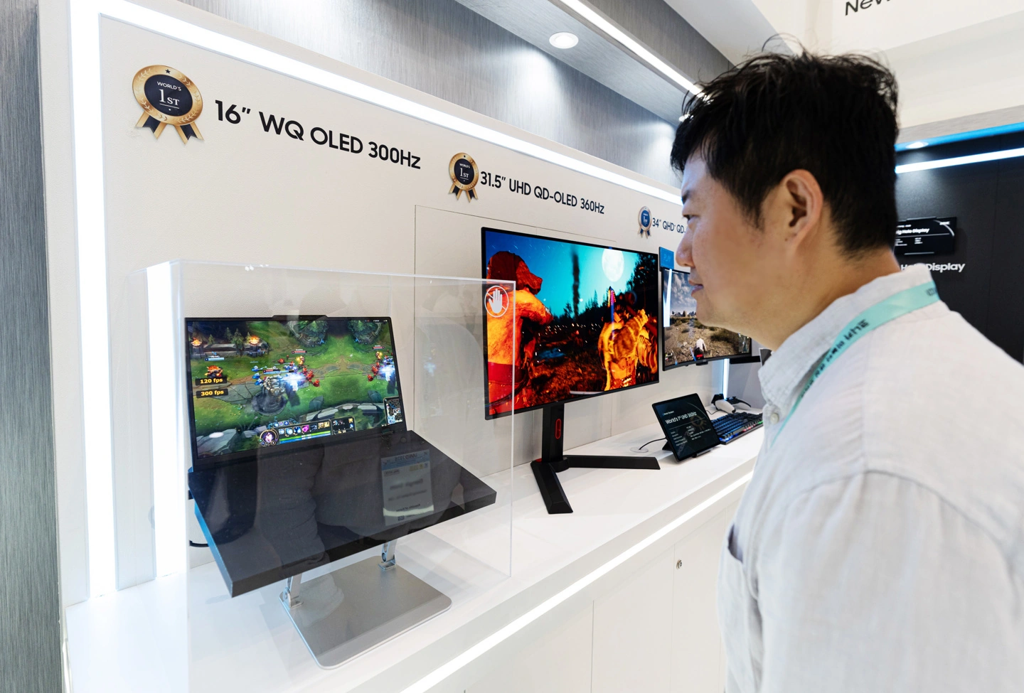 Samsung Display'in 16 inç 300Hz OLED ve 20 inç esneyebilir ekranı