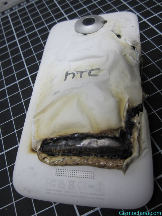HTC One X-01