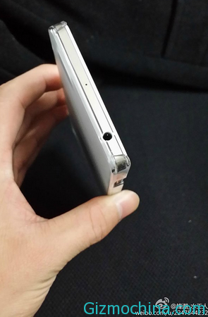 Hi-Res-pictures-leak-of-the-OPPO-R1-05.jpg