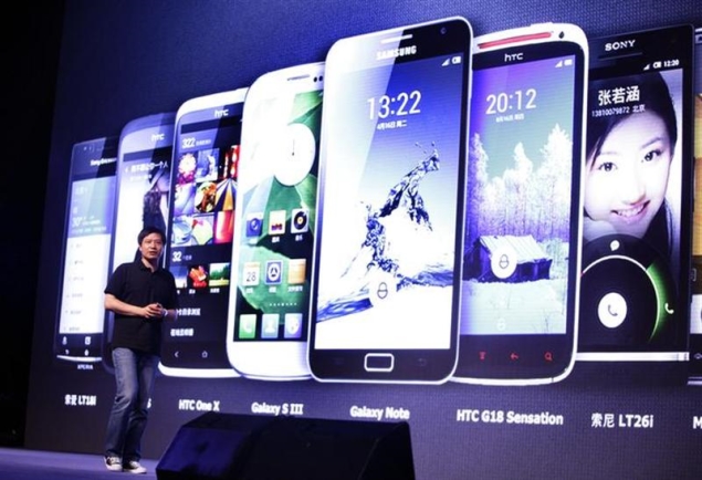 Xiaomi Lei Jun on stage
