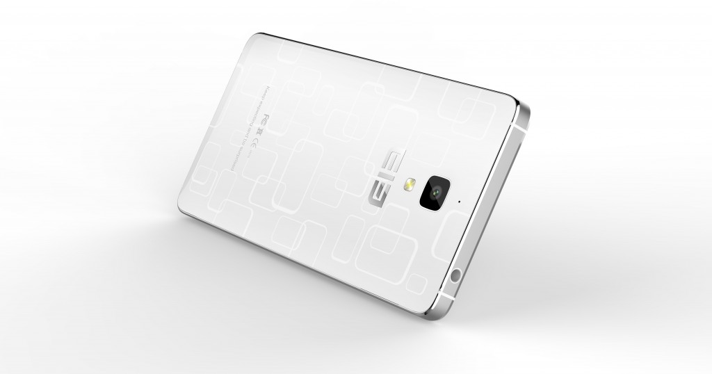 ELEPHONE P4000背面