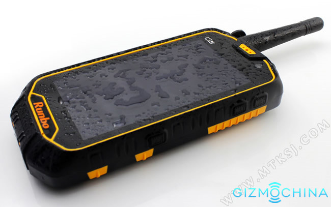 The Runbo Q5S waterproof phone can last 30 minutes under 1m of water