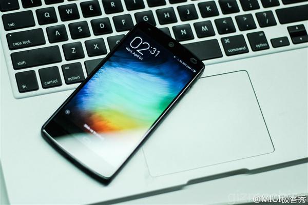 Nexus 5 and MUI 6 combination looks Great