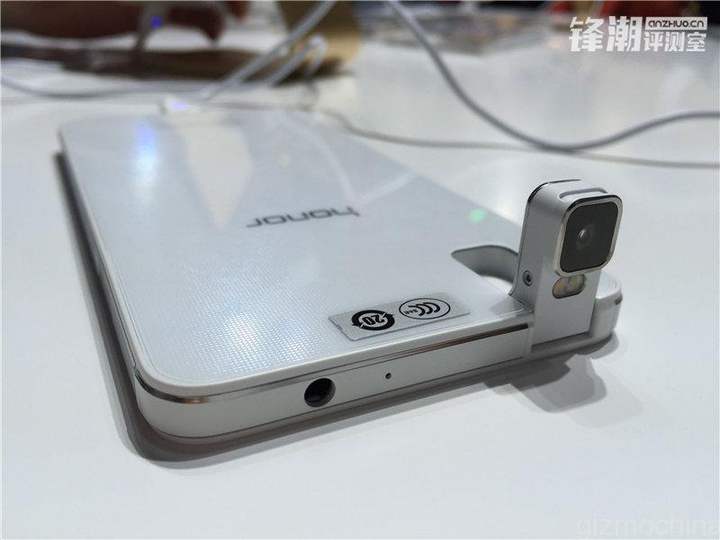 Купить huawei i7. Хуавей с поворотной камерой. Смартфон Honor 4 камеры. Huawei p1 камера.