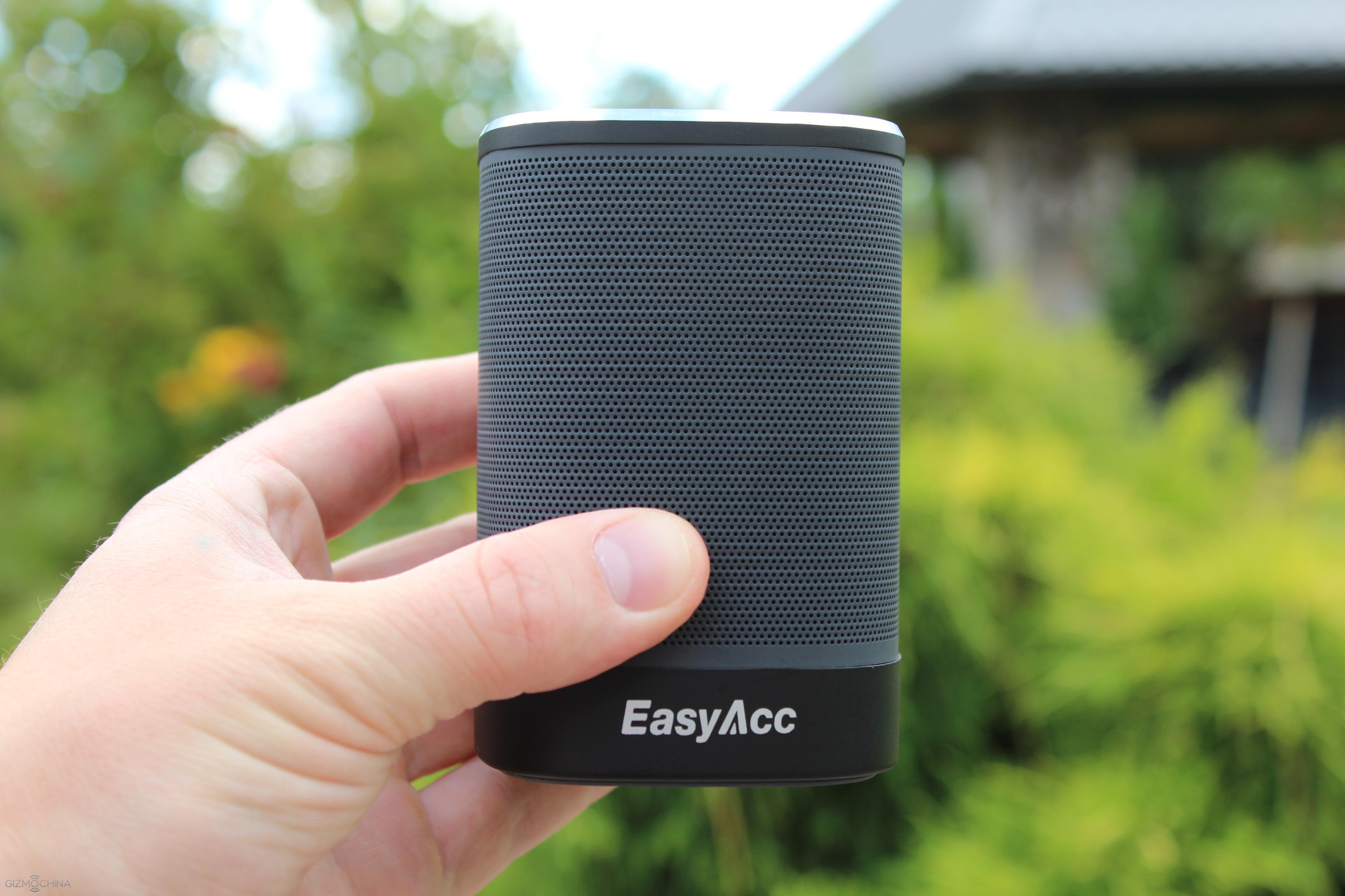 EasyAcc DP100 Review Awesome Cheap Bluetooth Speaker