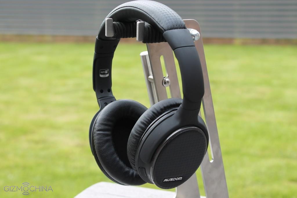 Ausdom M05 Over the ear Bluetooth Headset Review Gizmochina