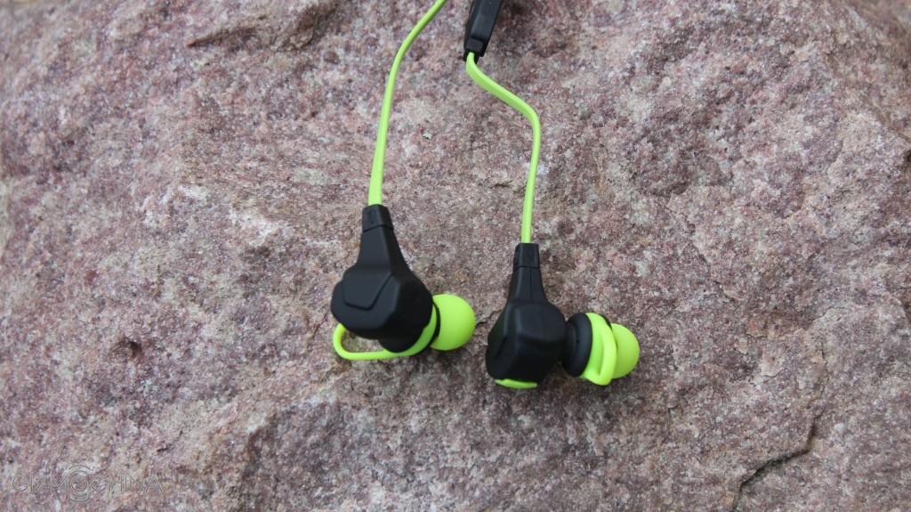 Flymemo Hammer BH03 Bluetooth Earphones Review Gizmochina