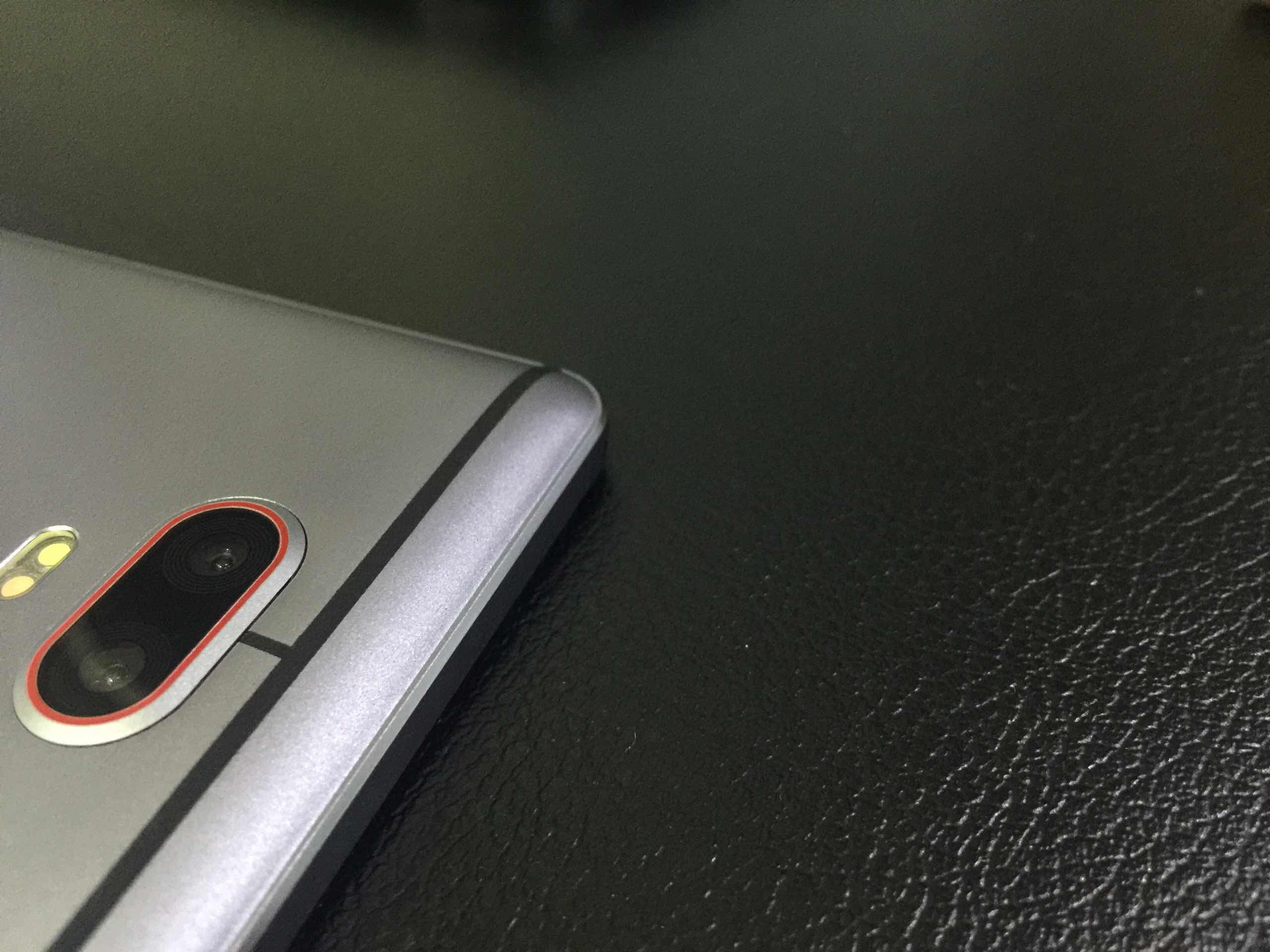 P9000 Edge dual cameras