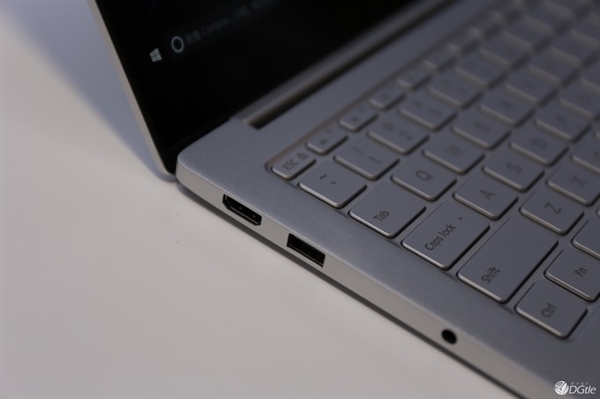 Xiaomi Notebook Real Images (3)