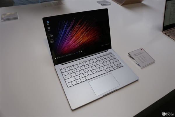 Xiaomi Notebook Real Images (7)