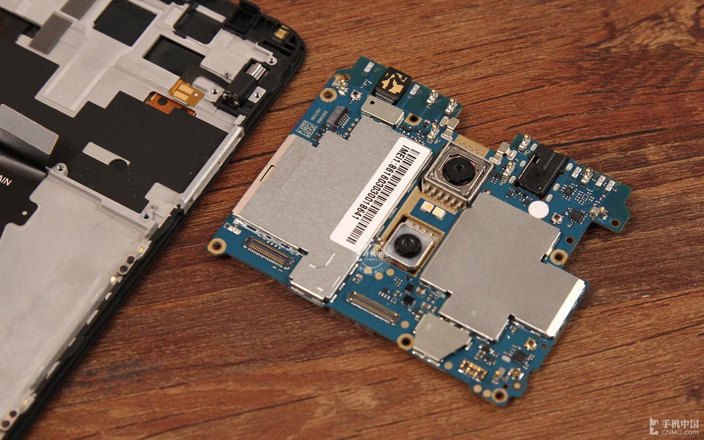 Xiaomi-Redmi-Pro-teardown_11