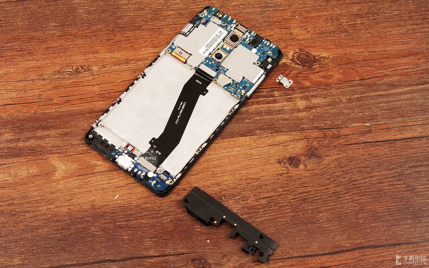 Xiaomi-Redmi-Pro-teardown_6