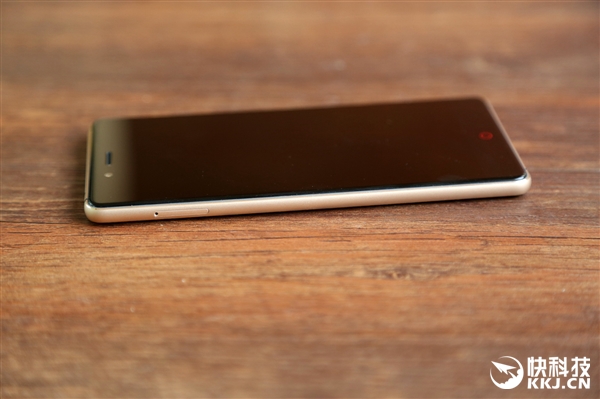 Nubia Z11 Black Gold Edition