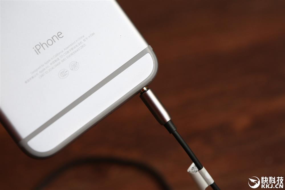 Xiaomi Piston 3 Pro In-Ear Headphone Hands-on & Unboxing Images