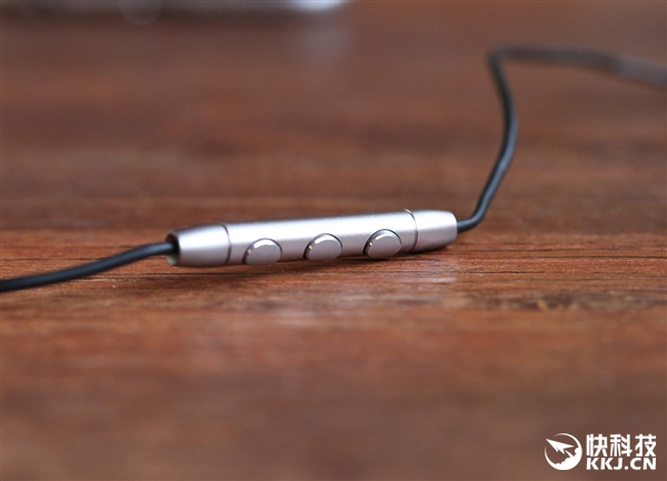 Xiaomi piston 3 pro in-ear headphone