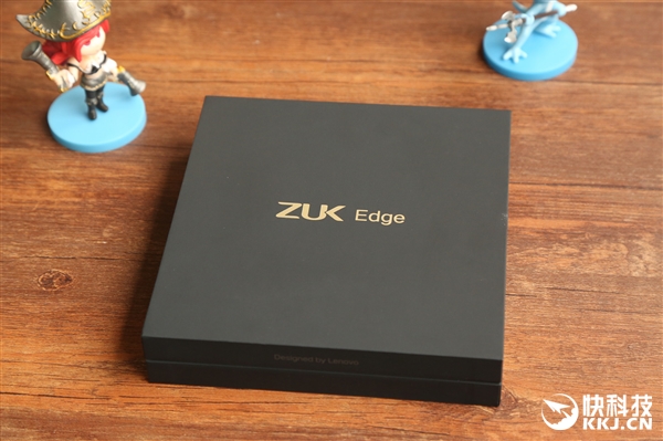 zuk-edge-6