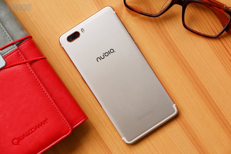 Pre-Order Nubia M2 Global Rom For Just $159.99 Until December 25 Nubia M2 b