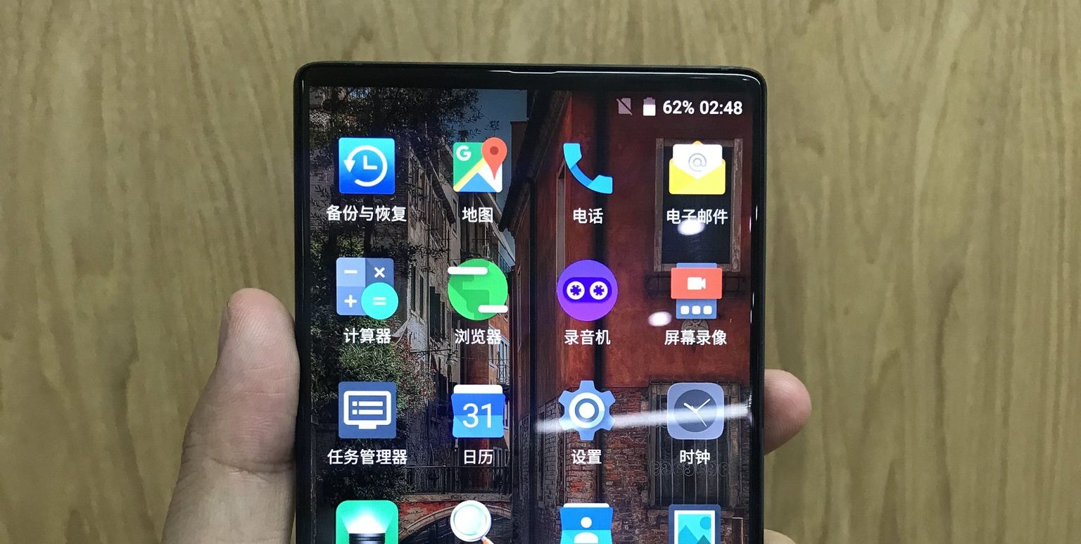 Elephone Releases Photos of A Prototype Elephone S8 - Gizmochina