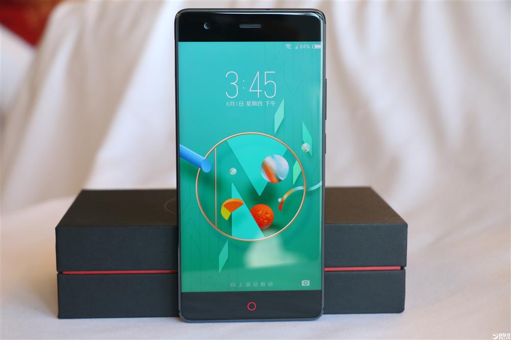 Nubia Z17 hands on 01
