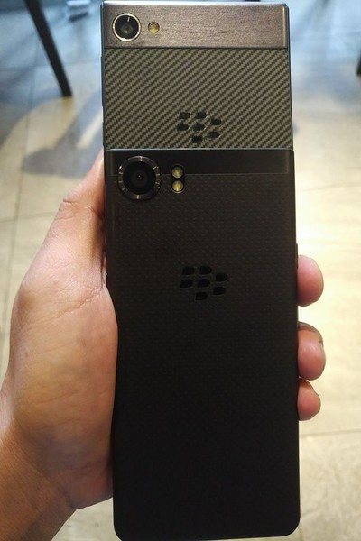  BlackBerry Krypton