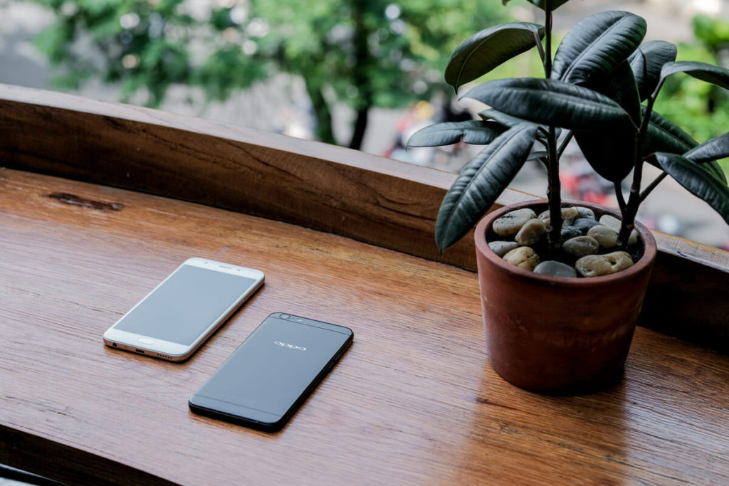 OPPO F3 Lite