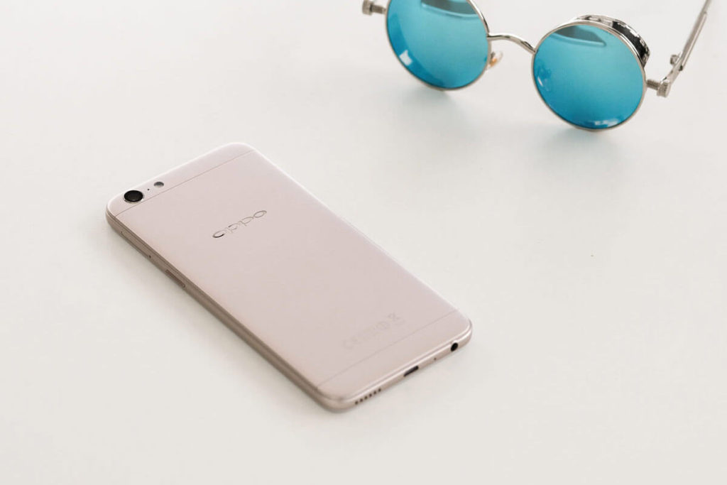 OPPO F3 Lite