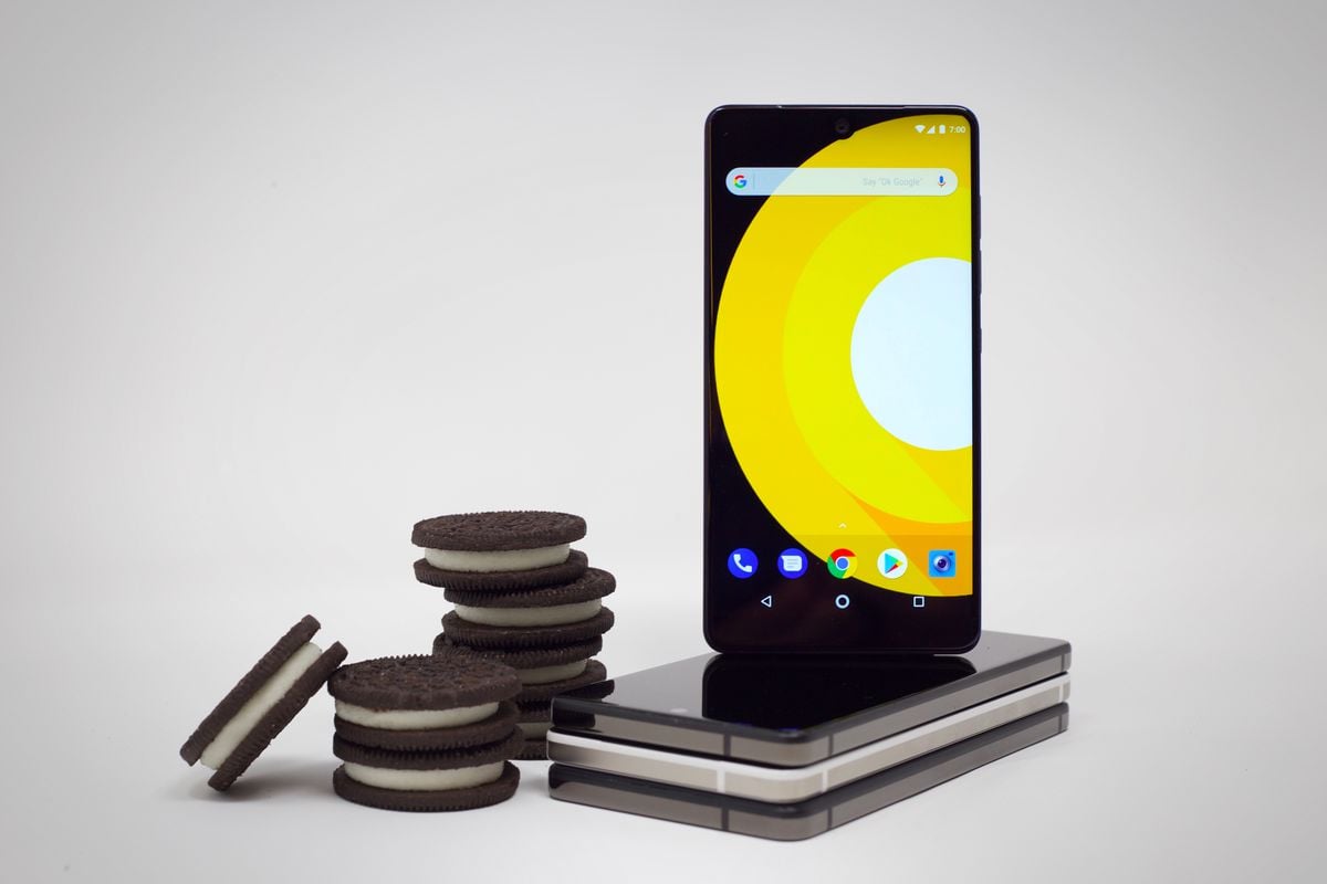 Essential Phone Android 8.0 Oreo
