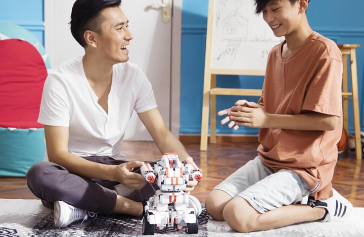 Mi Robot Builder Rover