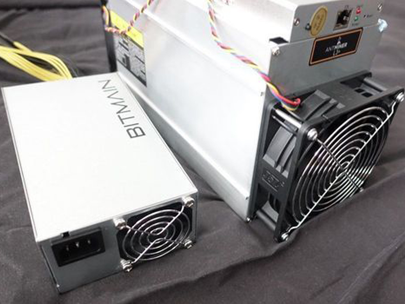 Bitmain Antminer D3 Dashcoin Miner Is 