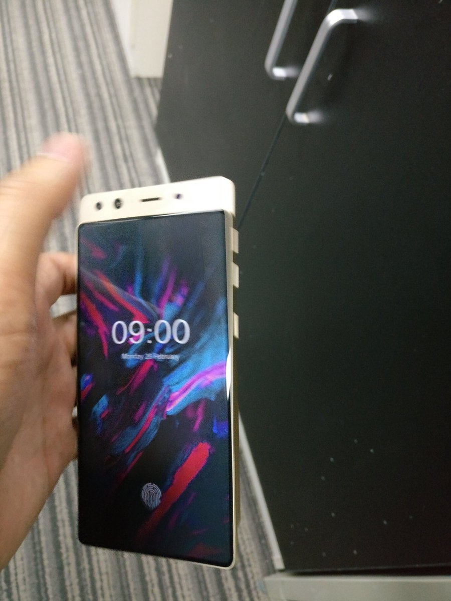 Doogee Mix 4