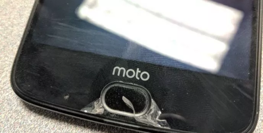 Moto Z2 Force Screen Peeling off