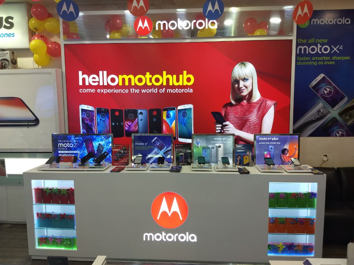 Motorola Plans To Boost Offline Presence In India With 1,000 Moto Hubs