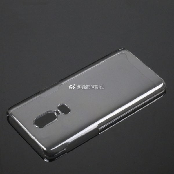 OnePlus-6-Hard-Shell-Case-Leaked-600x600
