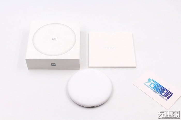 Xiaomi Wireless Charger Unboxing & Teardown - What Lies Inside? - Gizmochina