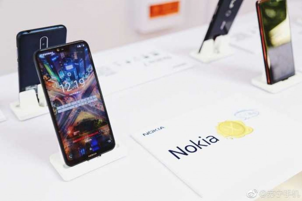Nokia X high-res photos