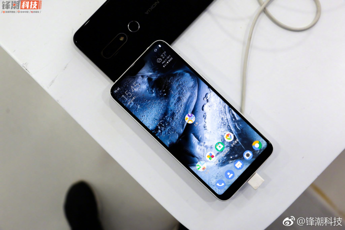 Nokia-X6-3
