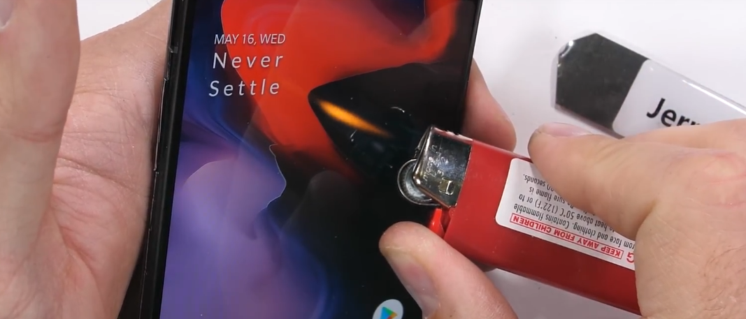 Oneplus 6 bend test Oneplus 6 bend test