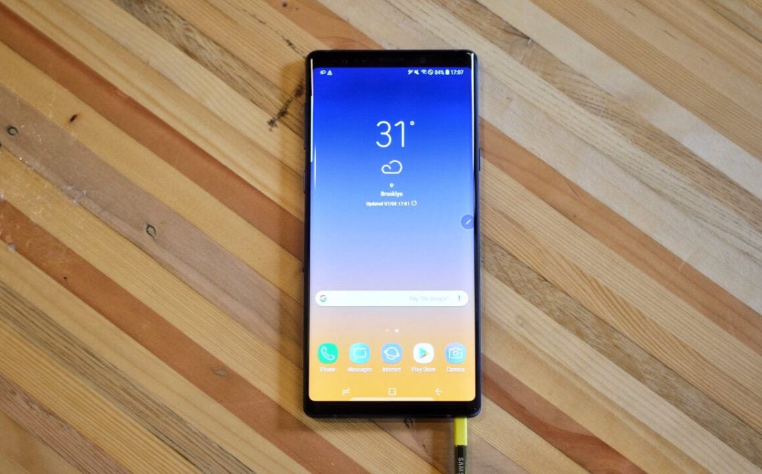 Samsung Screen on Display