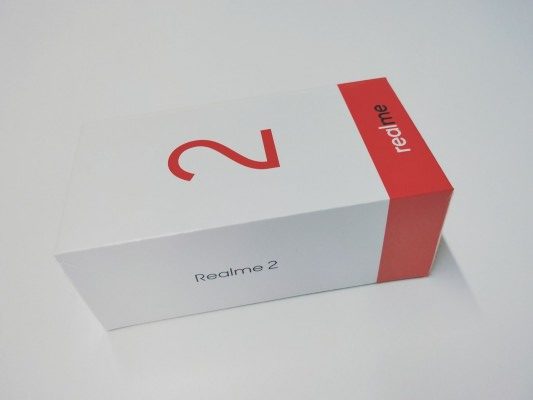 Realme 2 retail box