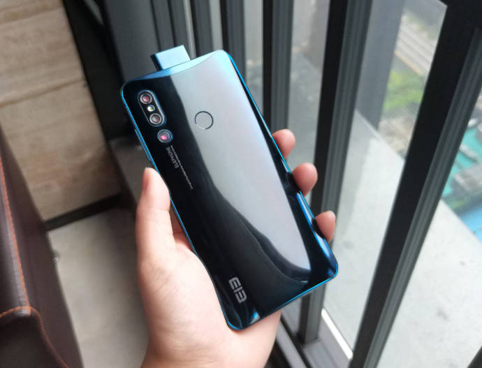 Elephone Front-Facing Popup Camera Leak