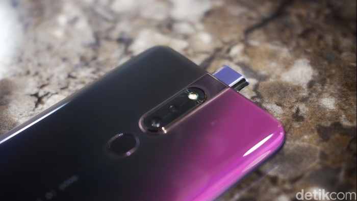 OPPO F11 Pro