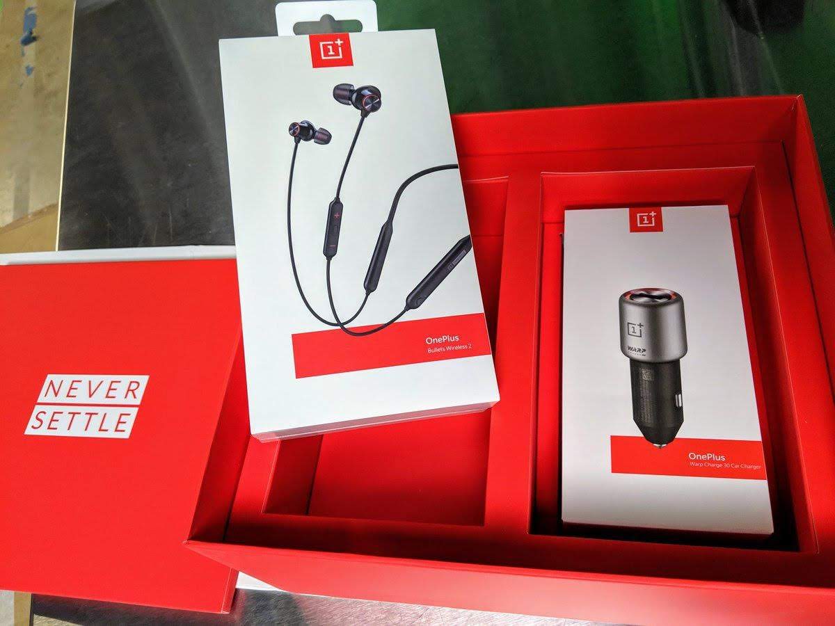 OnePlus Bullets Wireless 2 and OnePlus Warp Charge 30 Car Charger