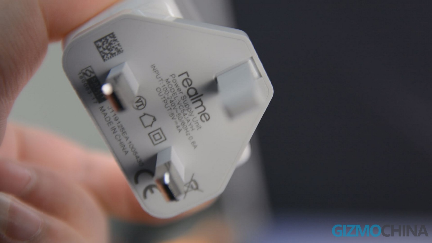 Realme 3 Pro charging brick