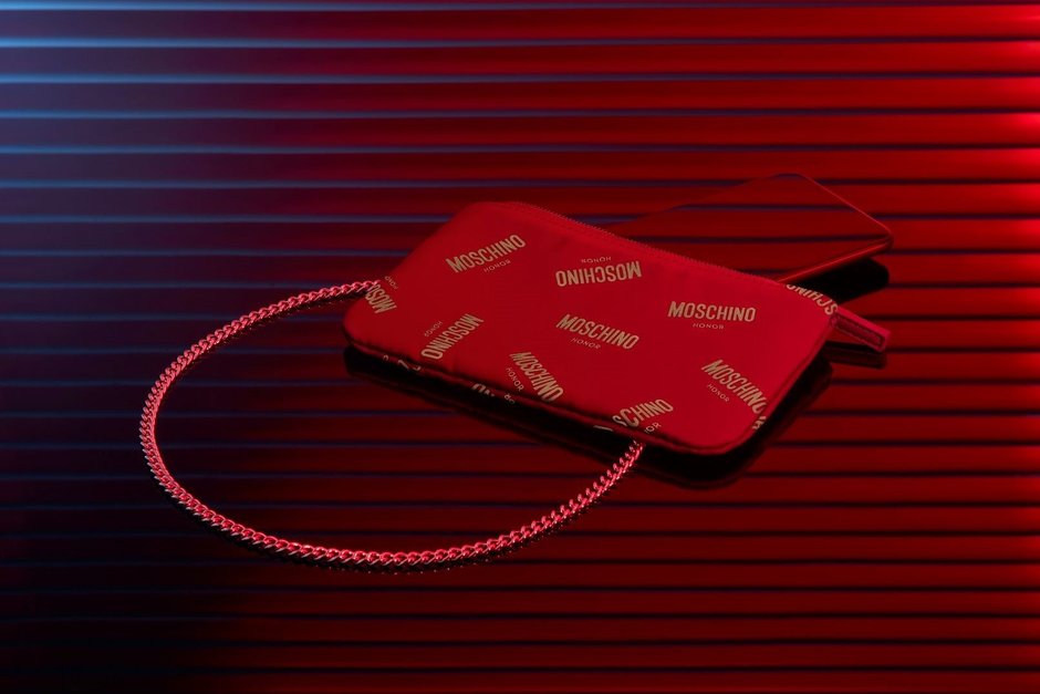 Honor 20 Moschino edition