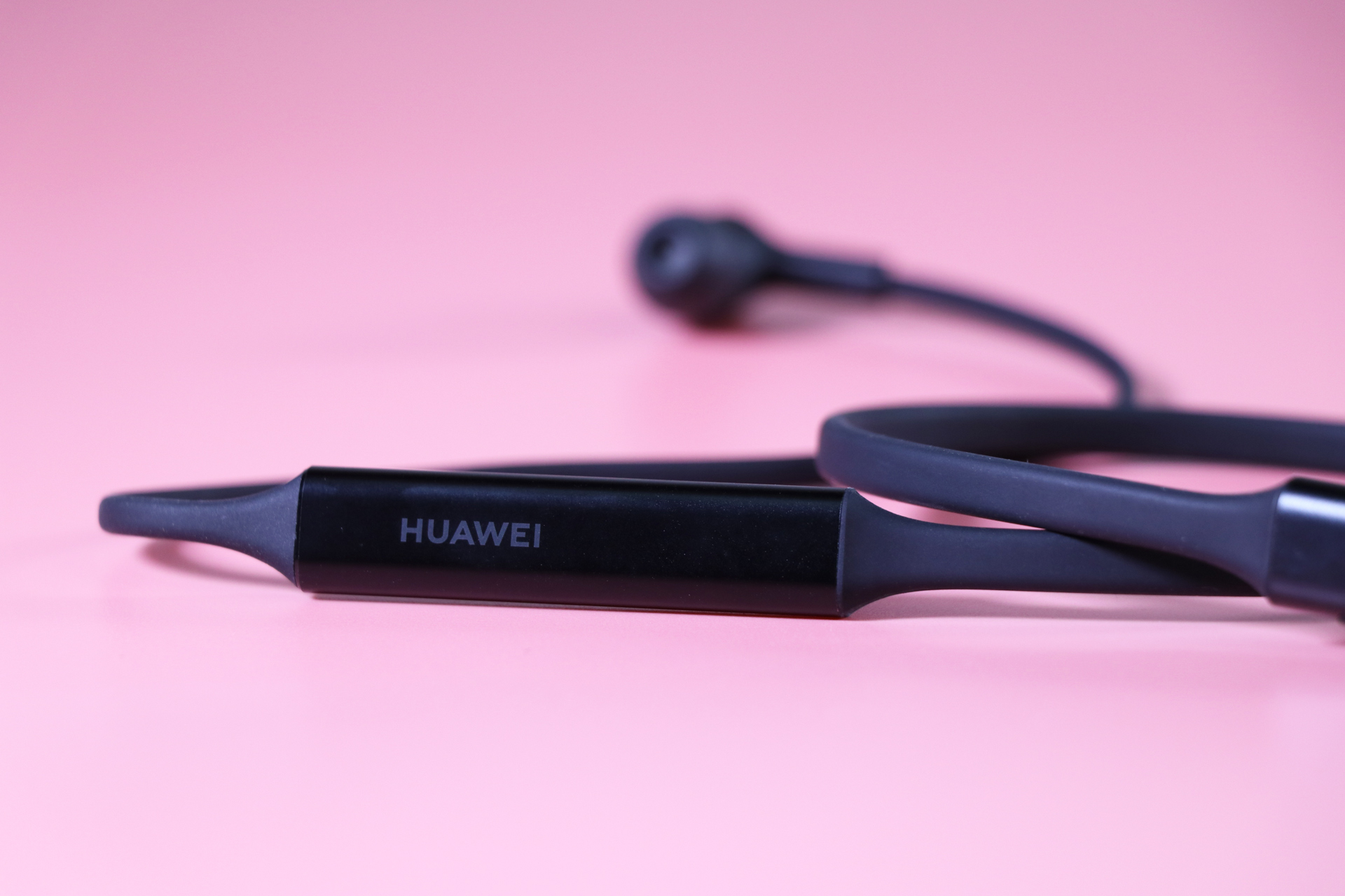 huawei freelace earphones