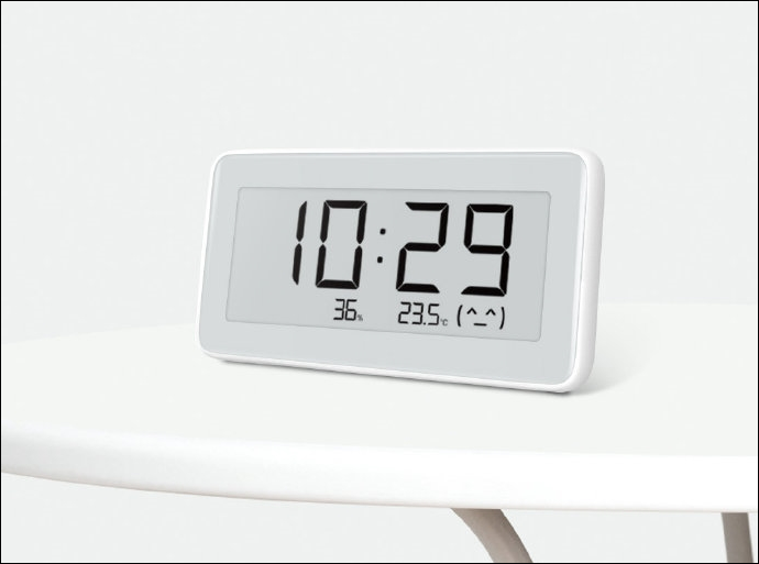 xiaomi mijia temperature and humidity monitoring electronic watch
