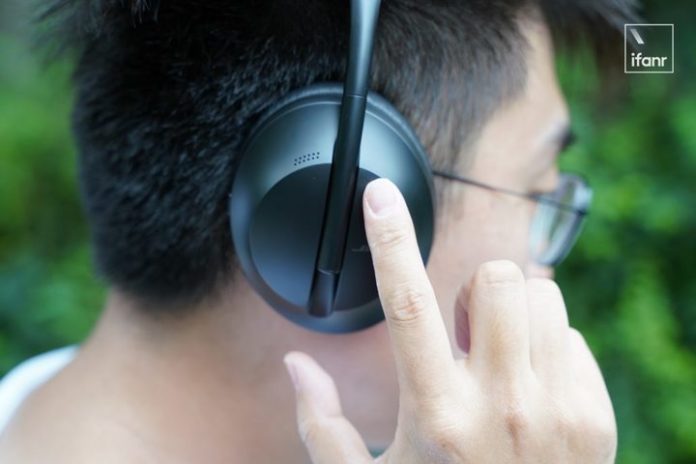Bose 700 noise canceling headphone experience: two-way noise reduction
