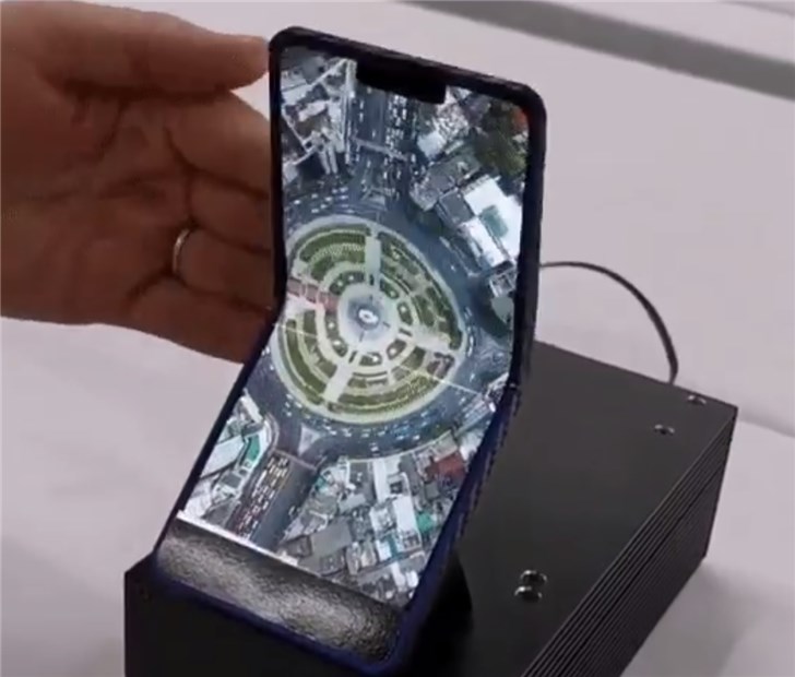 Samsung Galaxy Fold 2