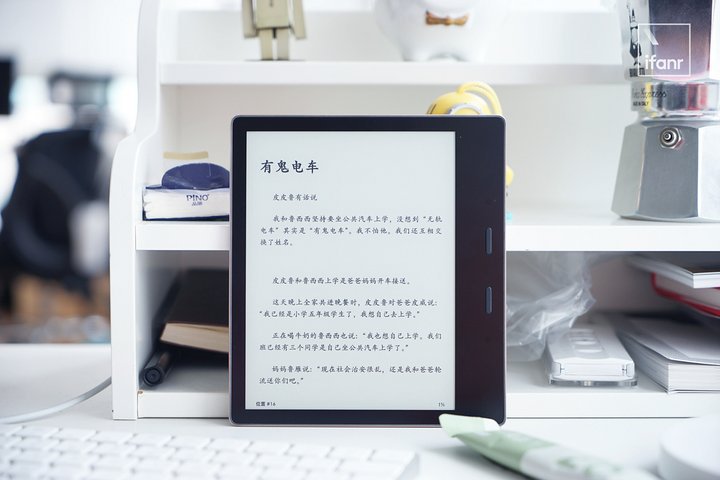 Kindle Oasis 2019 Review: The fastest, lightest, warmest Kindle